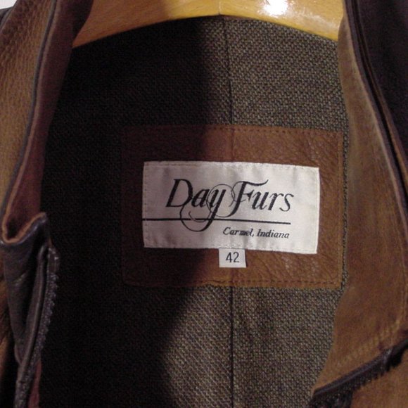 Vtg Day Furs Brown Two Tone Light Weight Leather Zip Jacket Sz XL - Picture 2 of 8
